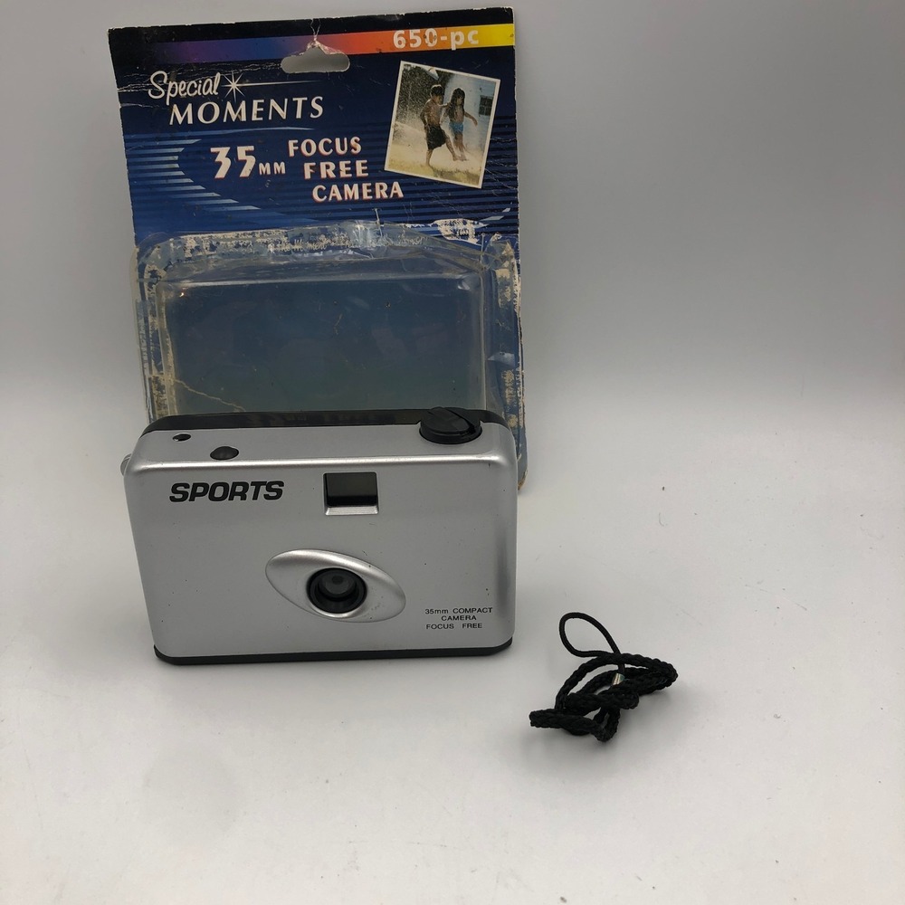 Special Moments‎ "Sports" focus-free 35mm film camera. UNTESTED